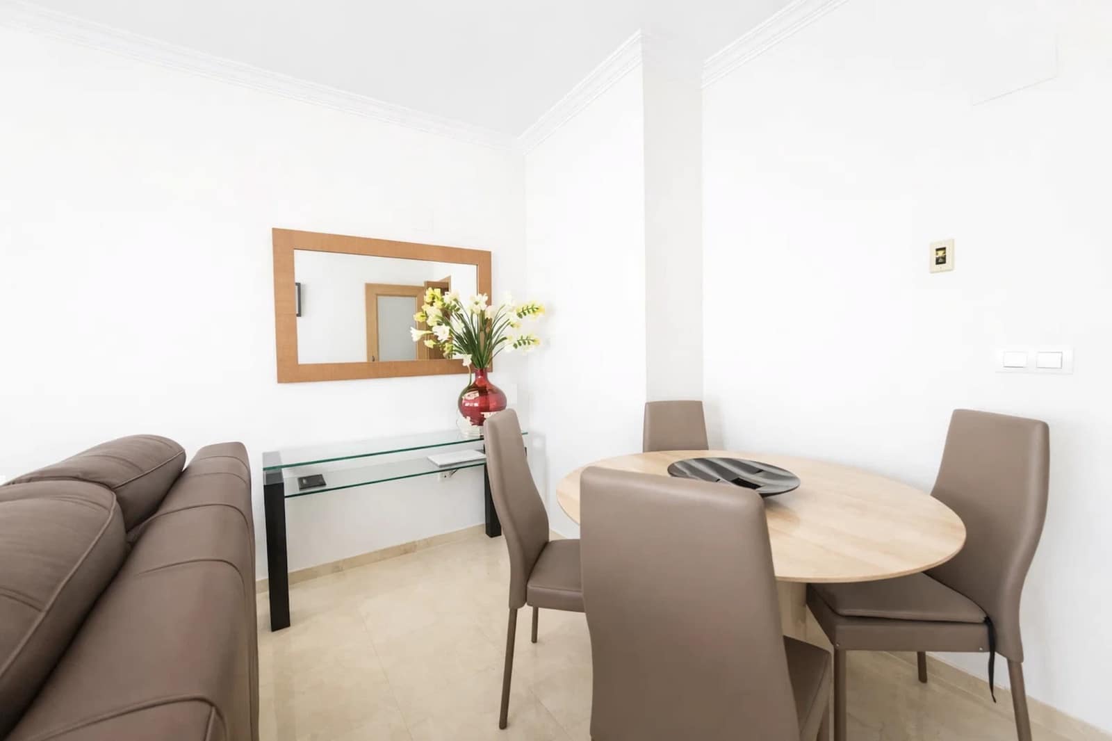 2 bedroom Apartment for sale in Casares with pool - € 265,000 (Ref: 9731876)