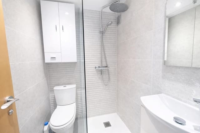 2 sypialnia Apartament na sprzedaż w Casares Golf - Casares del Sol, Casares z basenem - 265 000 € (Ref: 9731876)