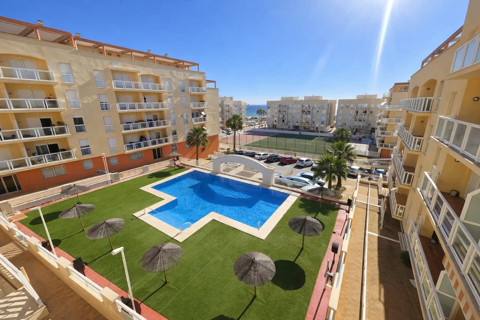 2 sovrum Lägenhet till salu i San Luis de Sabinillas med pool garage - 250 000 € (Ref: 9747739)
