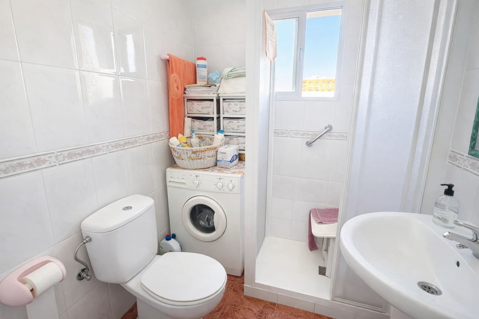 3 makuuhuone Huoneisto myytävänä paikassa Manilva - 180 000 € (Ref: 9755500)