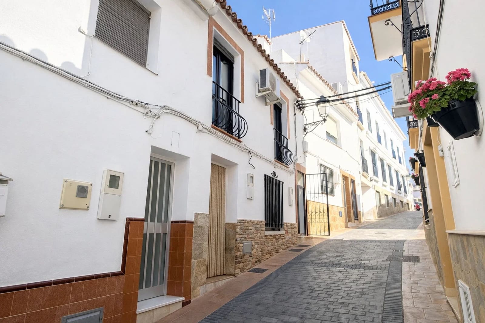 3 makuuhuone Huoneisto myytävänä paikassa Manilva - 180 000 € (Ref: 9755500)