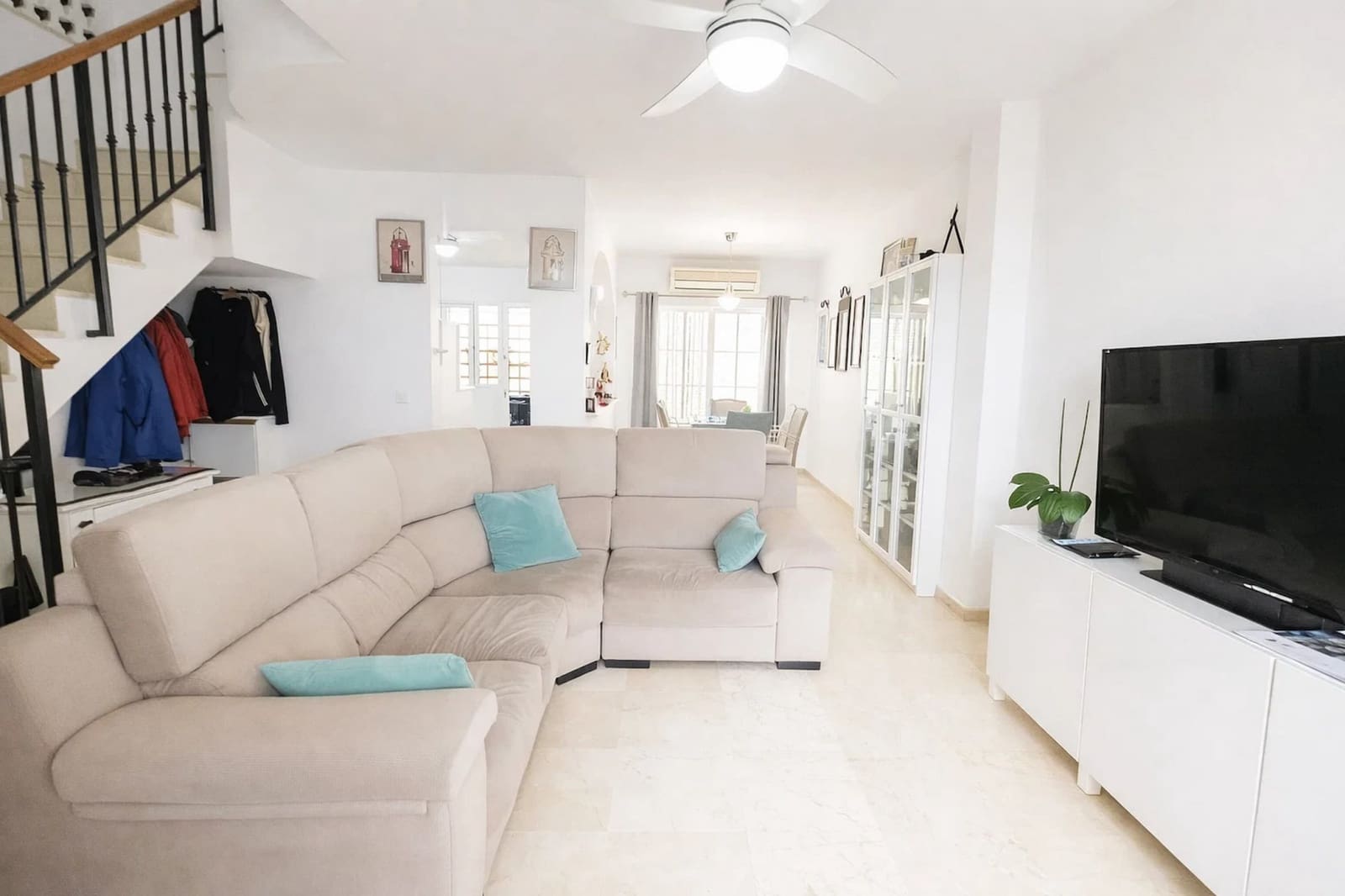 3 bedroom Townhouse for sale in Manilva with pool garage - € 335,000 (Ref: 9772835)