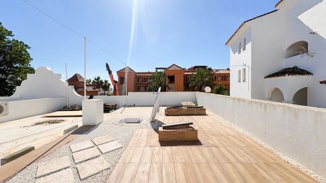 Local Commercial à vendre à Manilva - 125 000 € (Ref: 9851687)