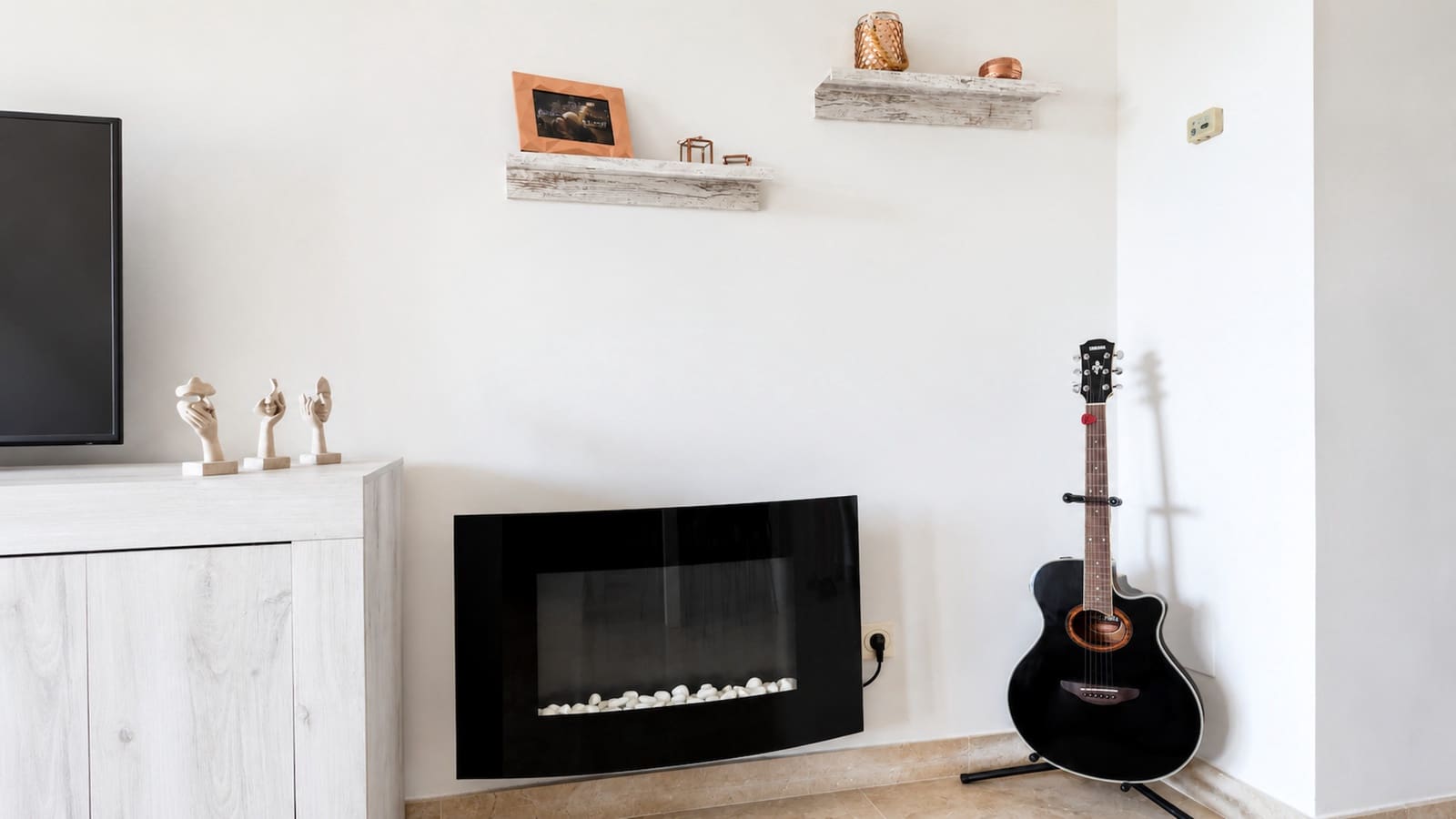 2 sypialnia Apartament na sprzedaż w Manilva z basenem garażem - 320 000 € (Ref: 9875849)