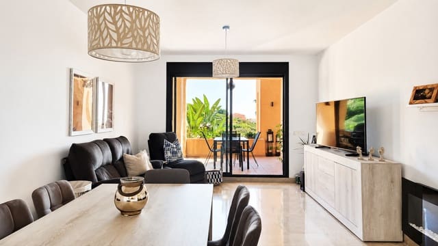 2 bedroom Apartment for sale in Manilva with pool garage - € 320,000 (Ref: 9875849)