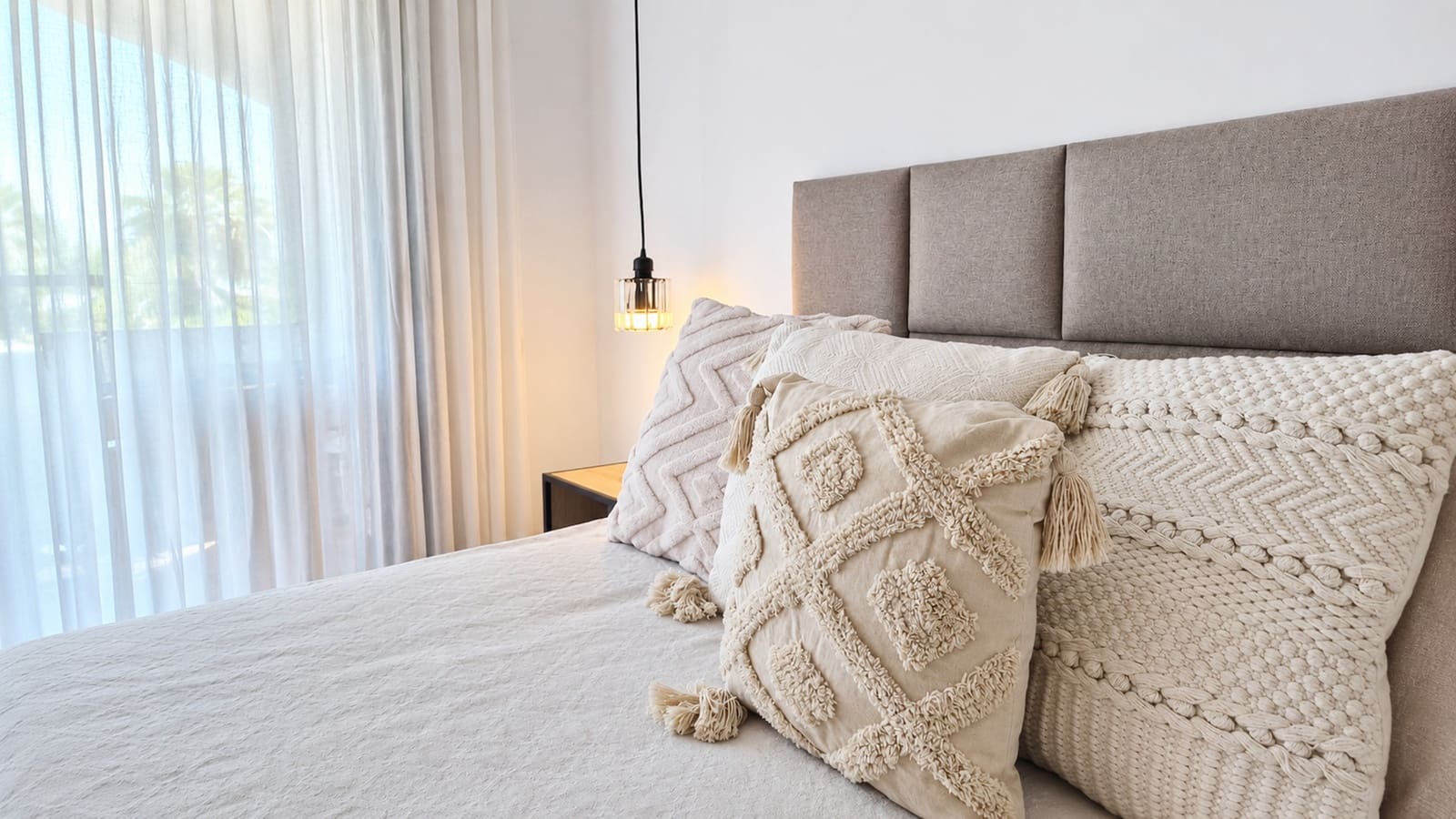 2 sypialnia Apartament na sprzedaż w Manilva z basenem garażem - 320 000 € (Ref: 9875849)