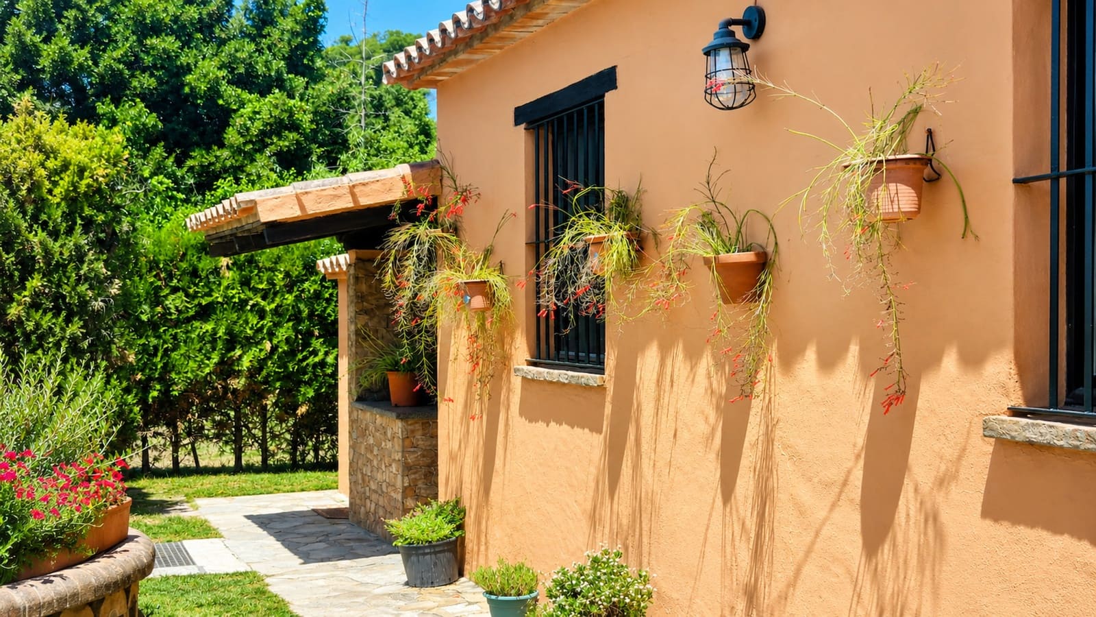 Finca/Casa Rural de 4 habitaciones en Jimena de la Frontera en venta - 850.000 € (Ref: 9899267)