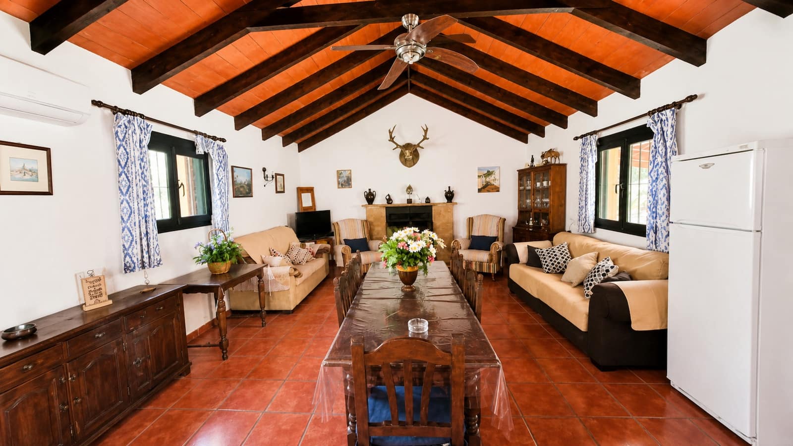 Finca/Casa Rural de 4 habitaciones en Jimena de la Frontera en venta - 850.000 € (Ref: 9899267)