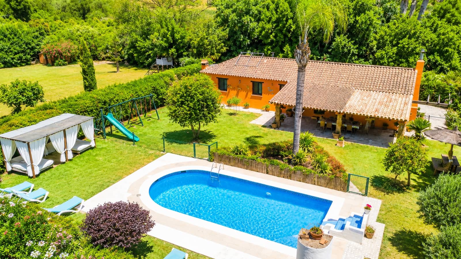 Finca/Casa Rural de 4 habitaciones en Jimena de la Frontera en venta - 850.000 € (Ref: 9899267)