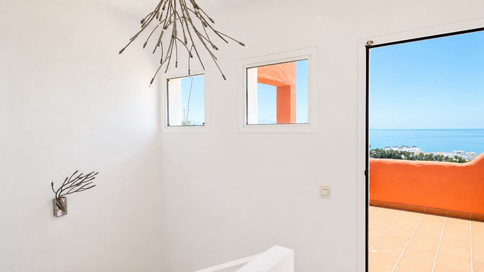 3 slaapkamer Penthouse te koop in Casares met zwembad garage - € 352.000 (Ref: 9939587)