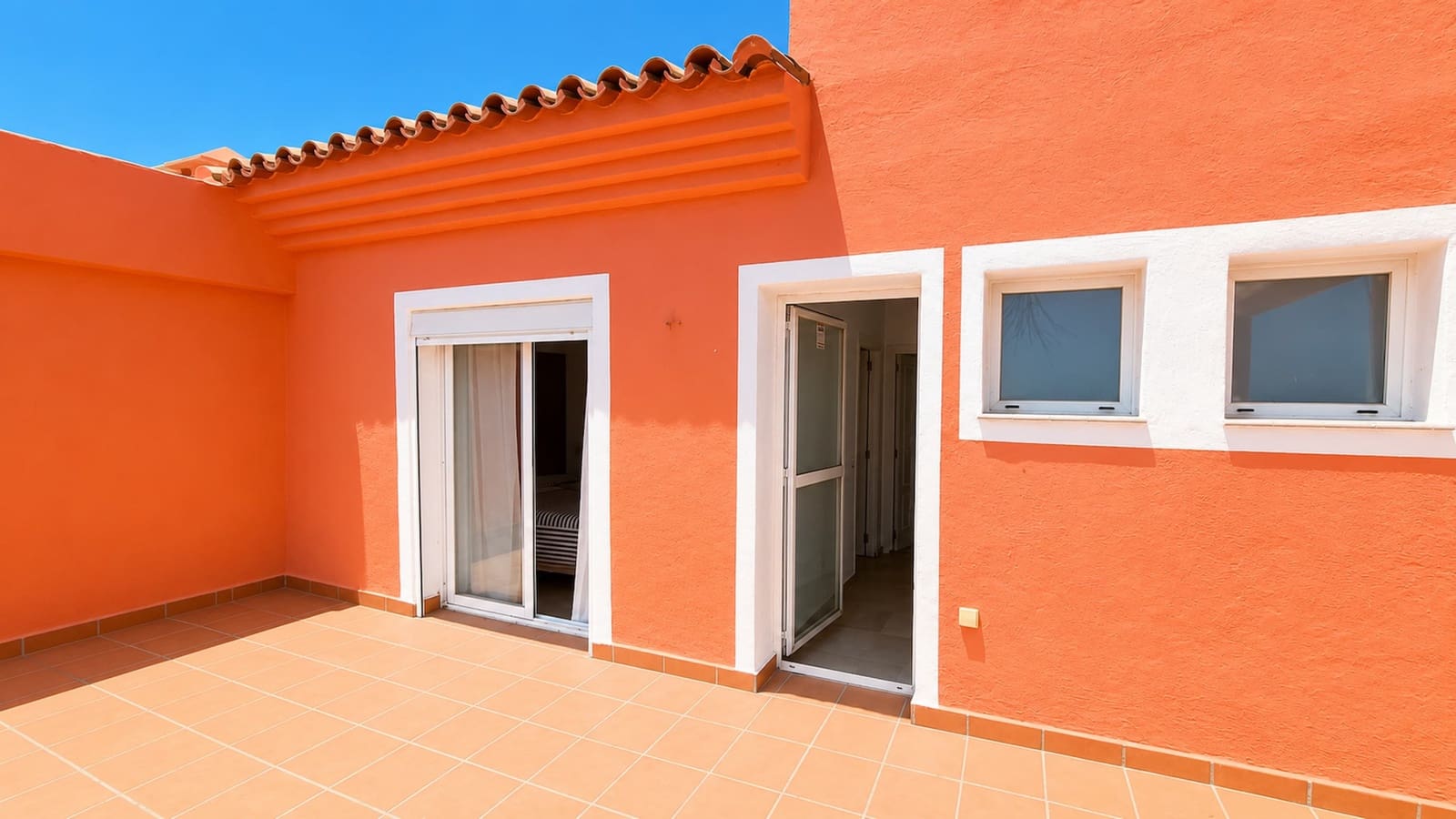 3 slaapkamer Penthouse te koop in Casares met zwembad garage - € 352.000 (Ref: 9939587)