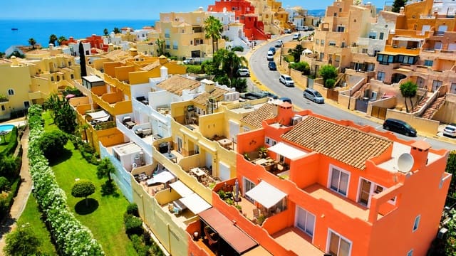 3 soveværelse Penthouse til salg i Casares med swimmingpool garage - € 352.000 (Ref: 9939587)