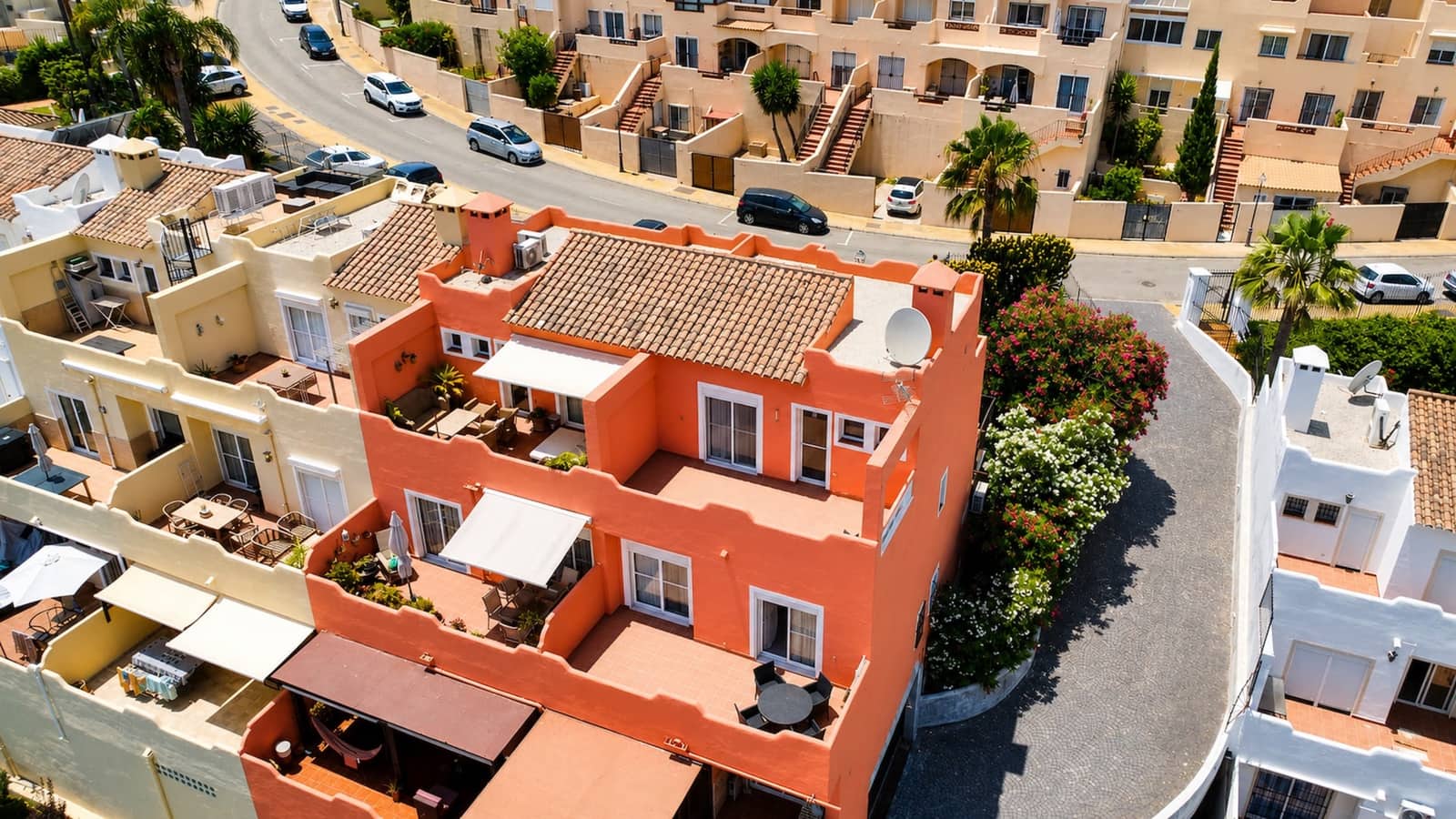 3 slaapkamer Penthouse te koop in Casares met zwembad garage - € 352.000 (Ref: 9939587)