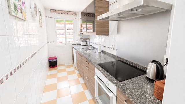 2 Zimmer Apartment zu verkaufen in San Luis de Sabinillas, Manilva mit Garage - 250.000 € (Ref: 9949384)