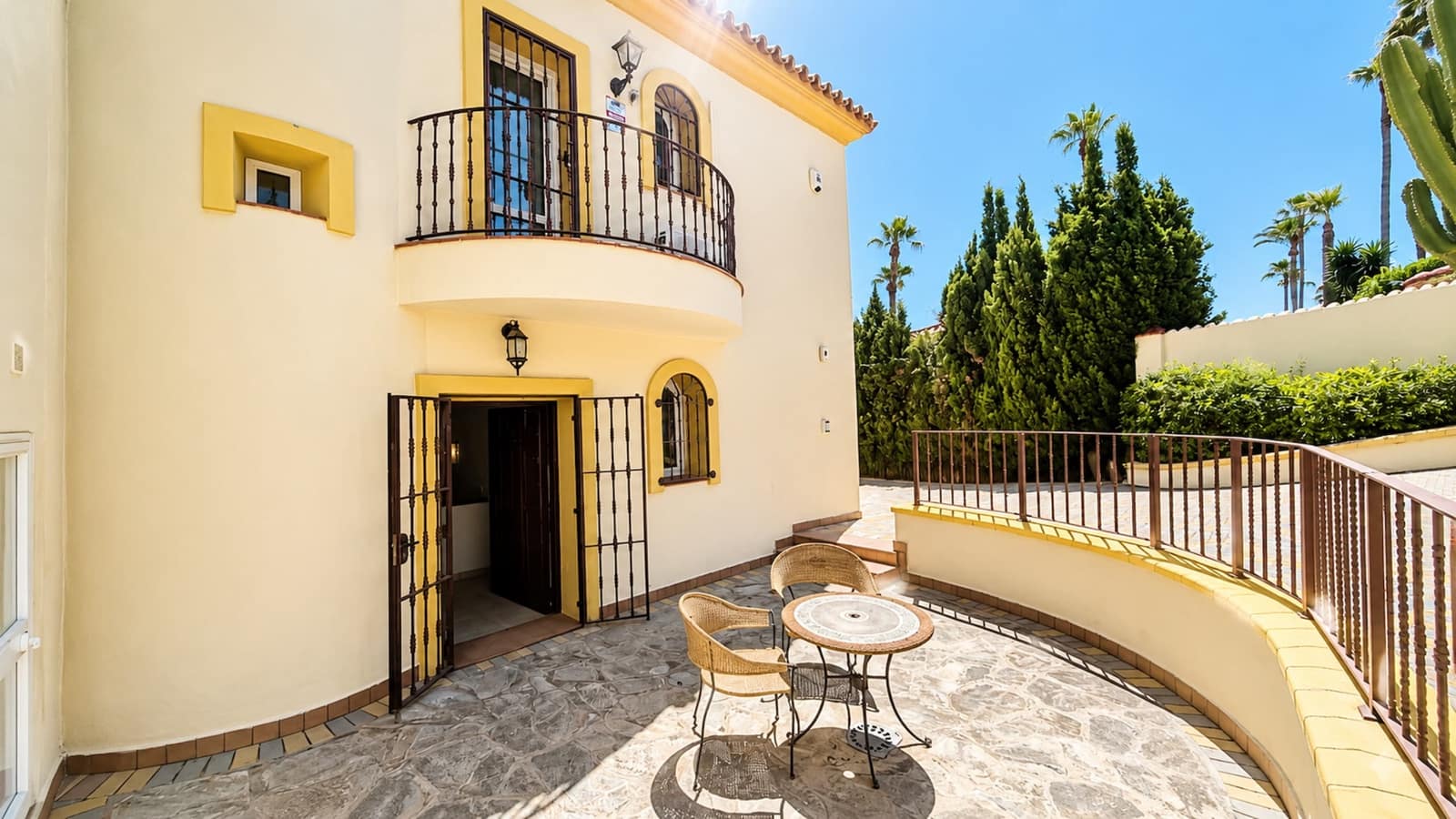 5 camera da letto Villa in vendita in La Duquesa / Puerto de la Duquesa con piscina garage - 980.000 € (Rif: 9970280)