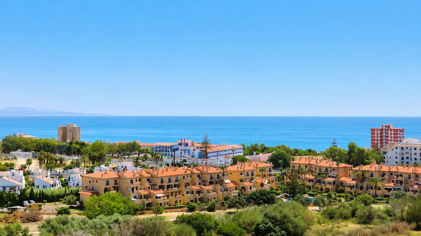 5 camera da letto Villa in vendita in La Duquesa / Puerto de la Duquesa con piscina garage - 980.000 € (Rif: 9970280)