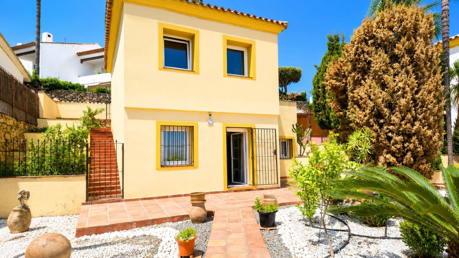 5 camera da letto Villa in vendita in La Duquesa / Puerto de la Duquesa con piscina garage - 980.000 € (Rif: 9970280)