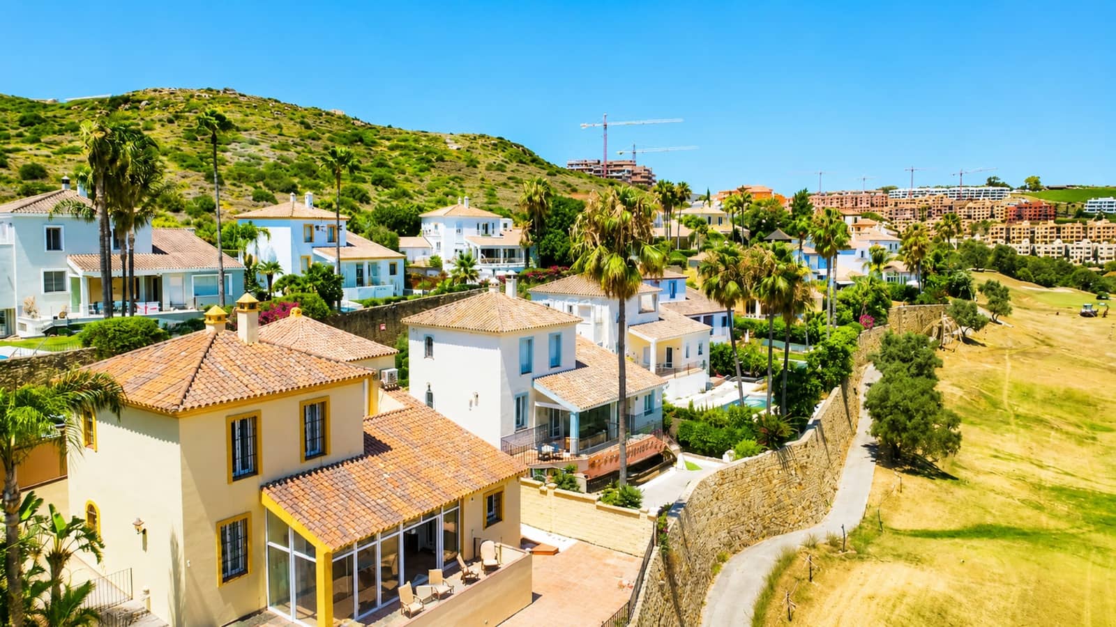 5 camera da letto Villa in vendita in La Duquesa / Puerto de la Duquesa con piscina garage - 980.000 € (Rif: 9970280)