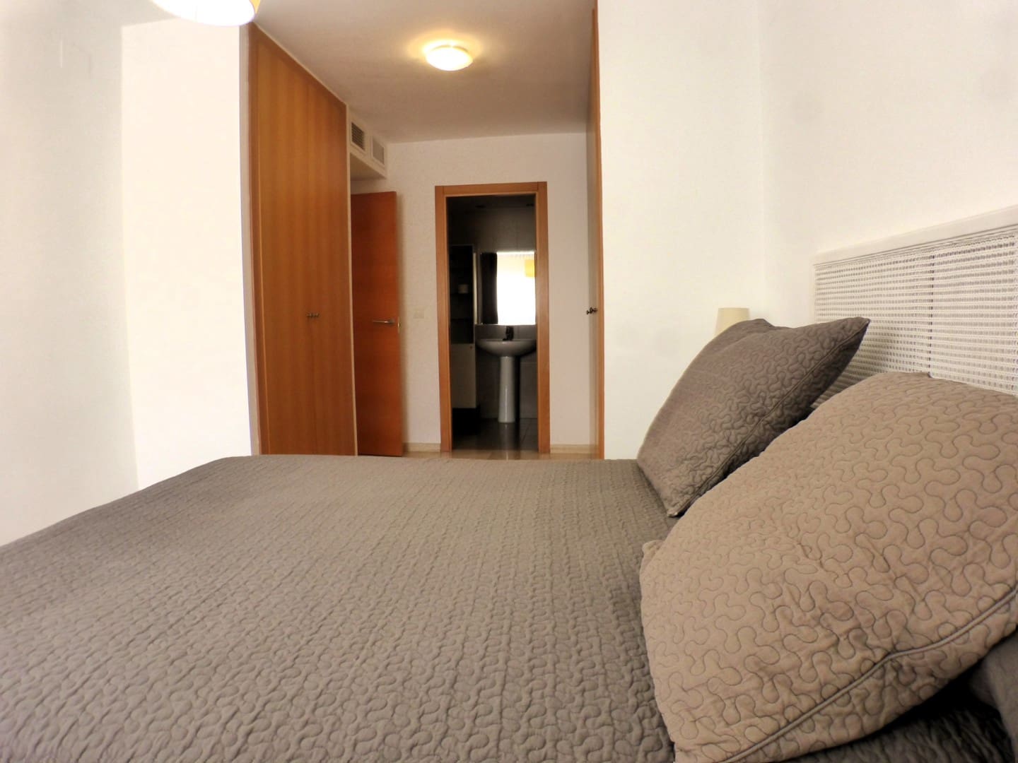 3 soveværelse Lejlighed til leje i Alicante by med garage - € 1.225 (Ref: 10005923)