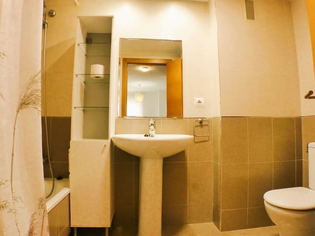 3 camera da letto Appartamento da affittare in Santo Domingo, Alicante città con garage - 1.225 € (Rif: 10005923)