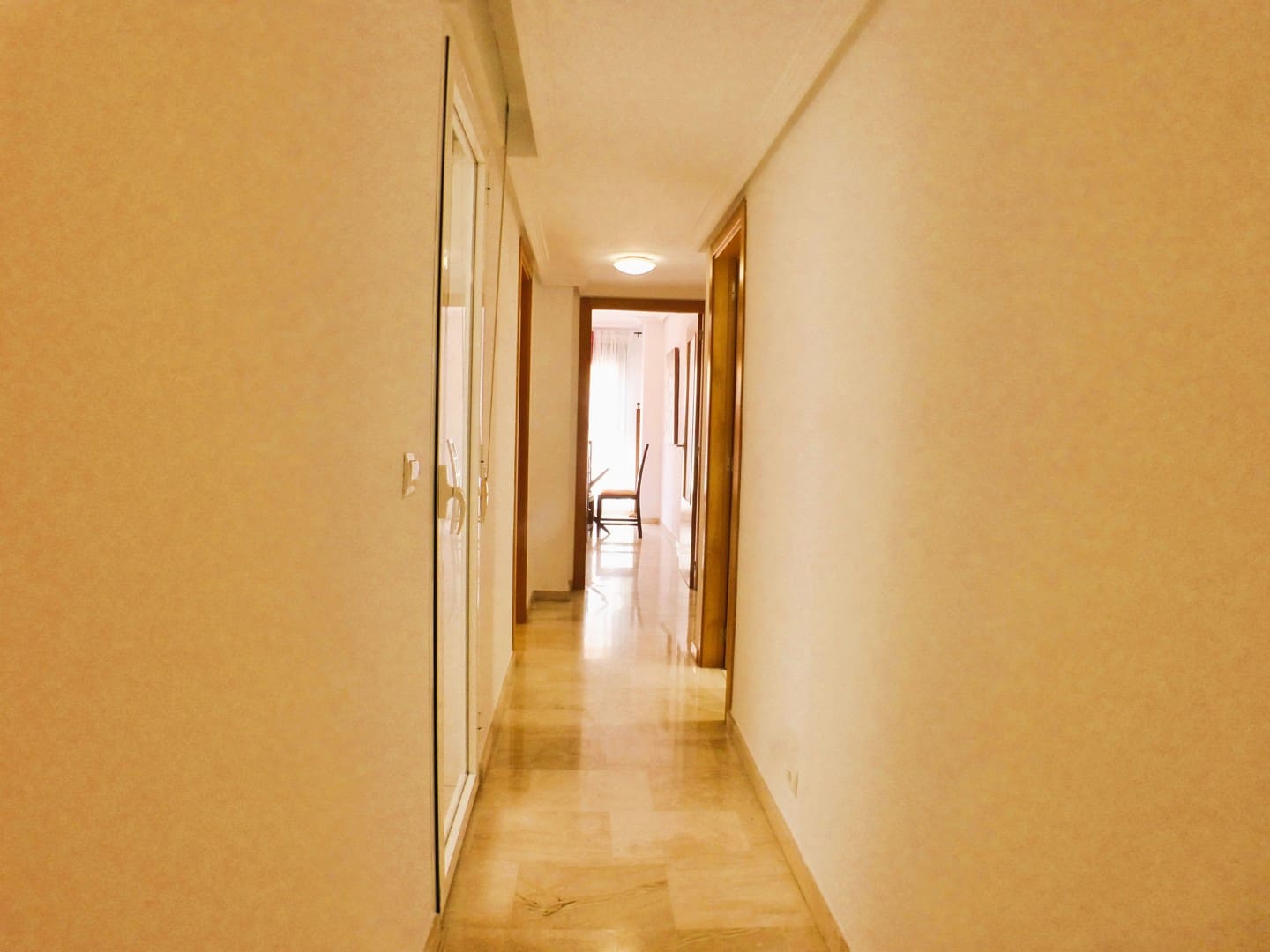 3 soveværelse Lejlighed til leje i Alicante by med garage - € 1.225 (Ref: 10005923)