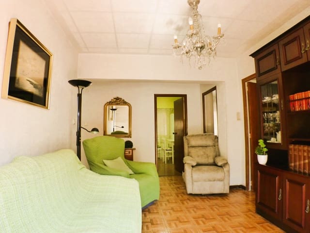 3 quarto Apartamento para venda em Alipark, Alicante cidade - 130 000 € (Ref: 10019845)