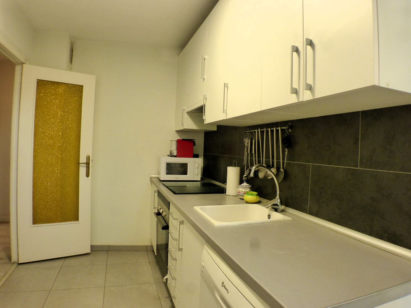 Appartement de 3 chambres à louer à Alicante ville - 1 200 € (Ref: 10150558)