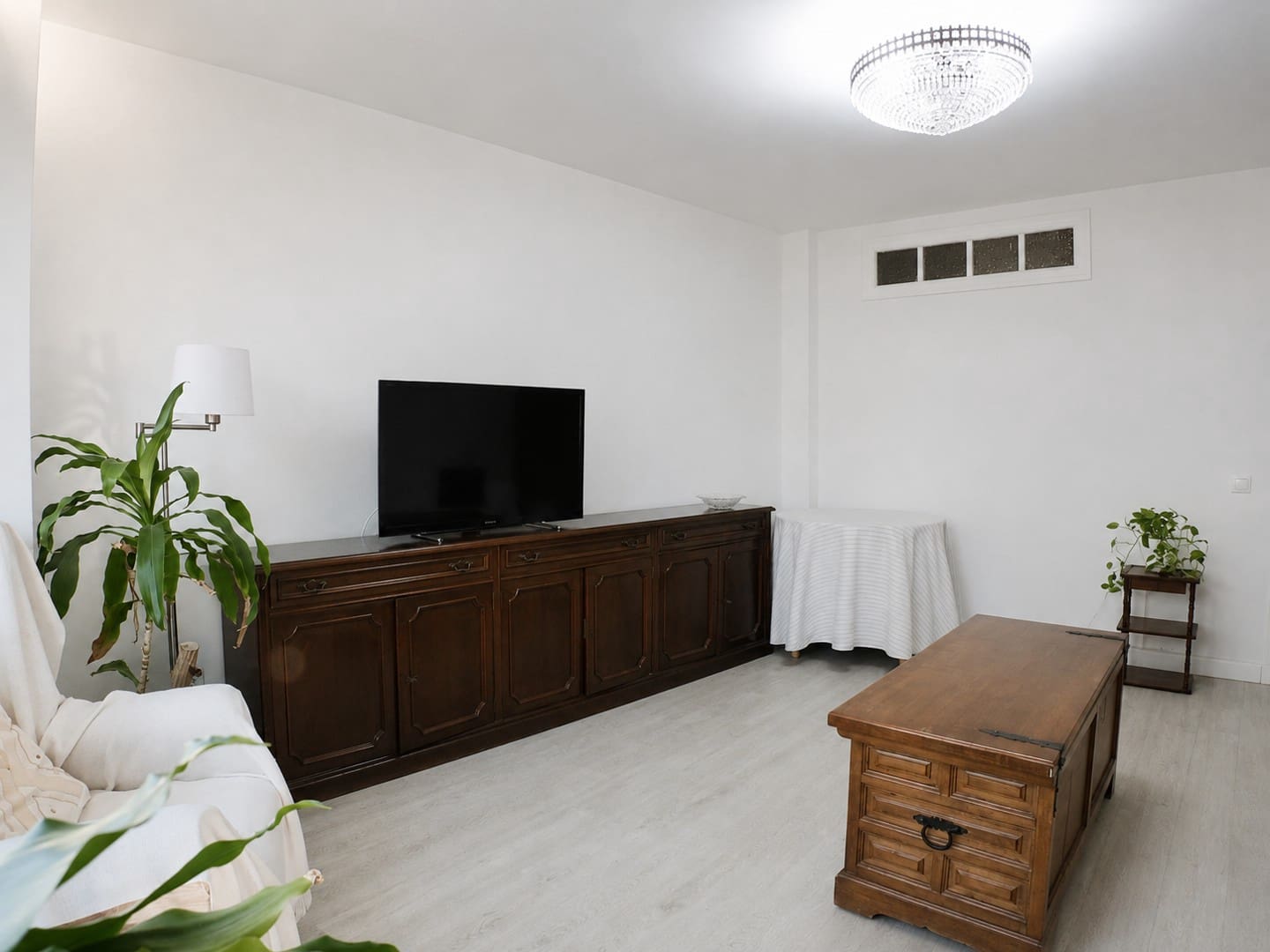 Appartement de 3 chambres à louer à Alicante ville - 1 200 € (Ref: 10150558)