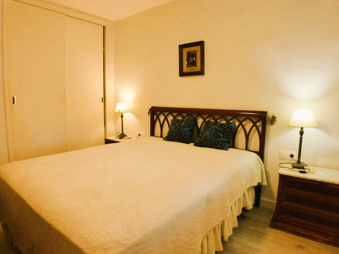 Appartement de 3 chambres à louer à Alicante ville - 1 200 € (Ref: 10150558)