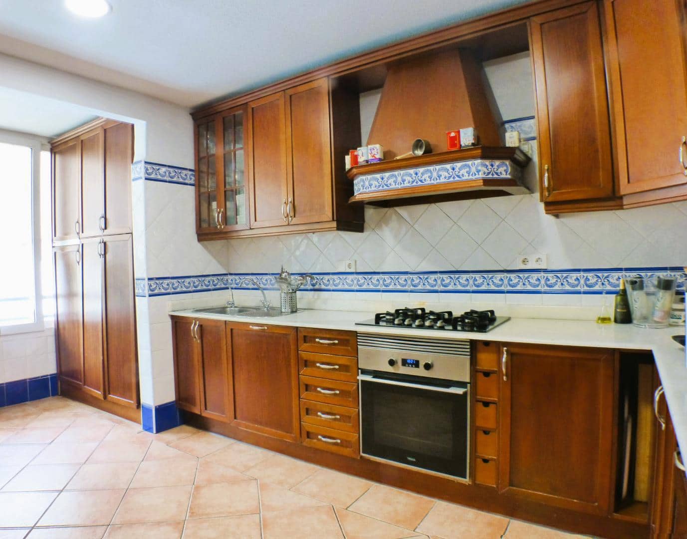 4 soveværelse Lejlighed til salg i Alicante by med swimmingpool garage - € 625.000 (Ref: 10150559)