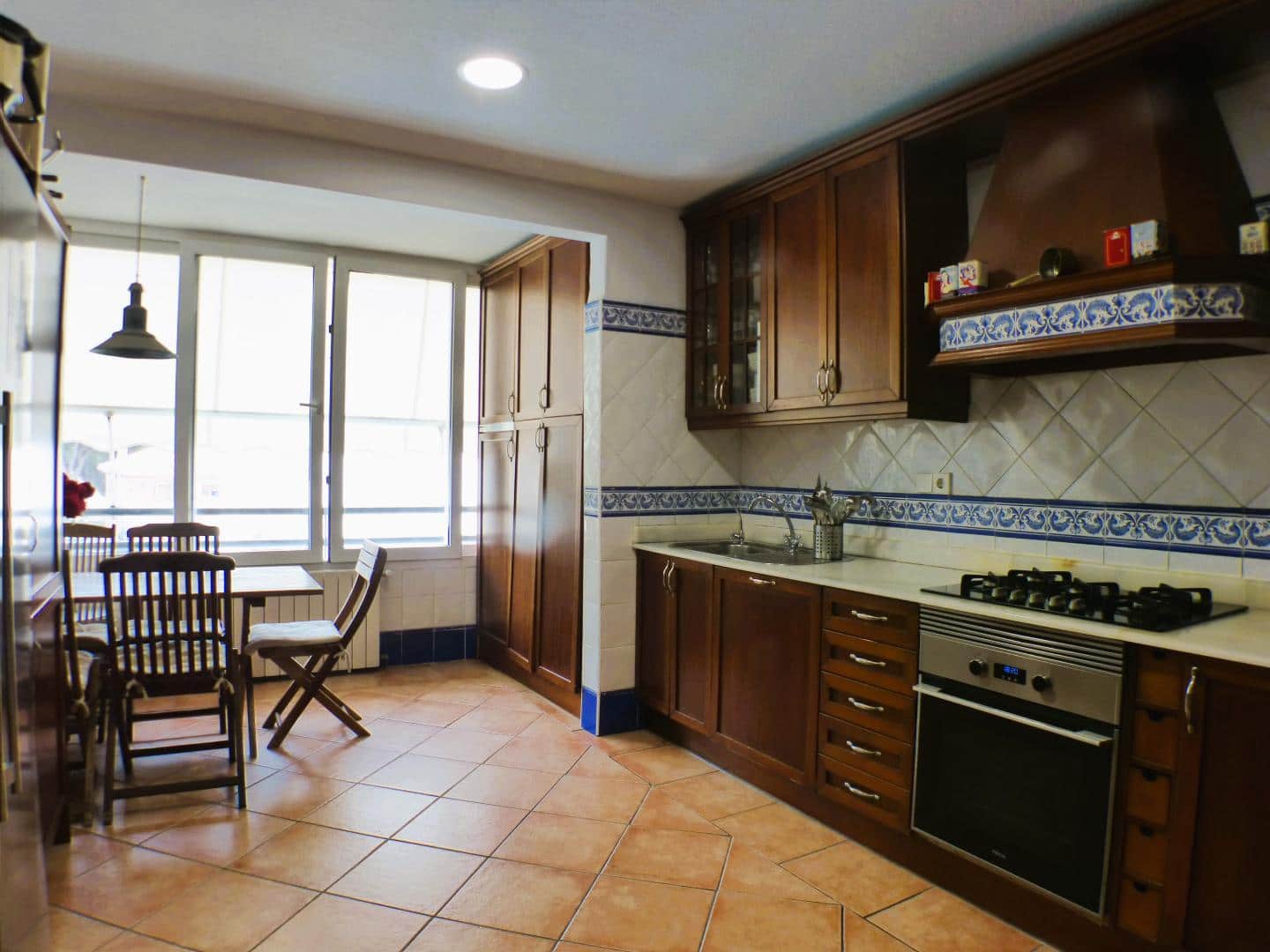 4 soveværelse Lejlighed til salg i Alicante by med swimmingpool garage - € 625.000 (Ref: 10150559)