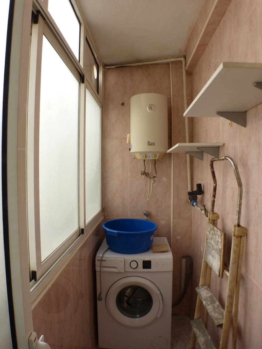 3 sovrum Lägenhet till salu i Alicante stad - 165 000 € (Ref: 10171093)