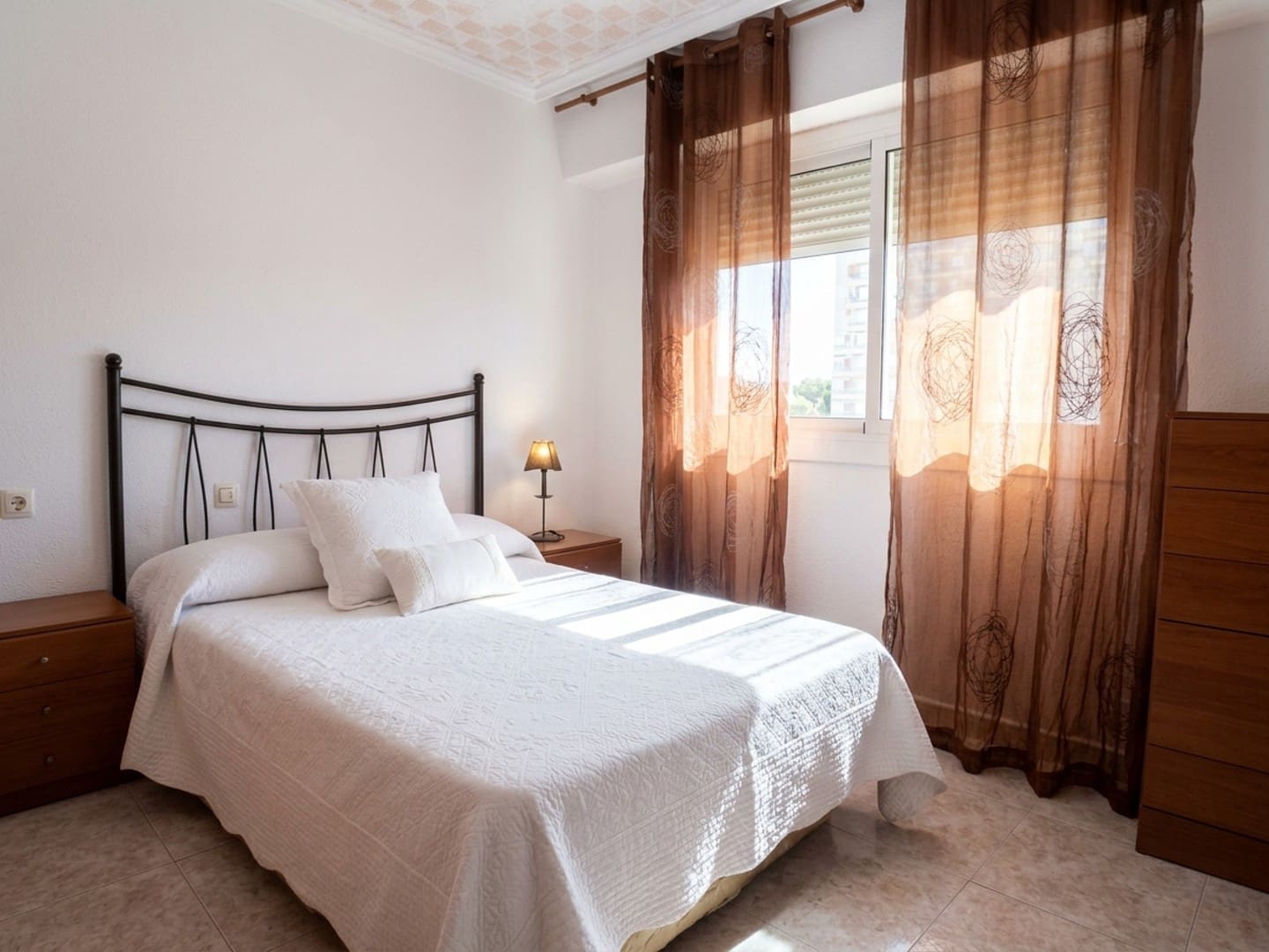 3 sovrum Lägenhet till salu i Alicante stad - 165 000 € (Ref: 10171093)