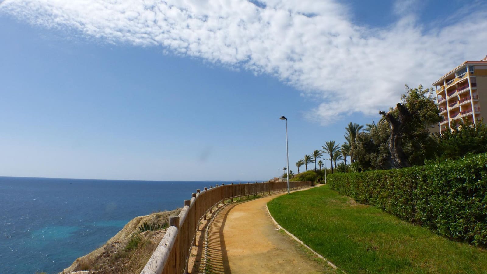 2 bedroom Apartment for sale in La Villajoyosa / Vila Joiosa with pool - € 269,000 (Ref: 8647006)