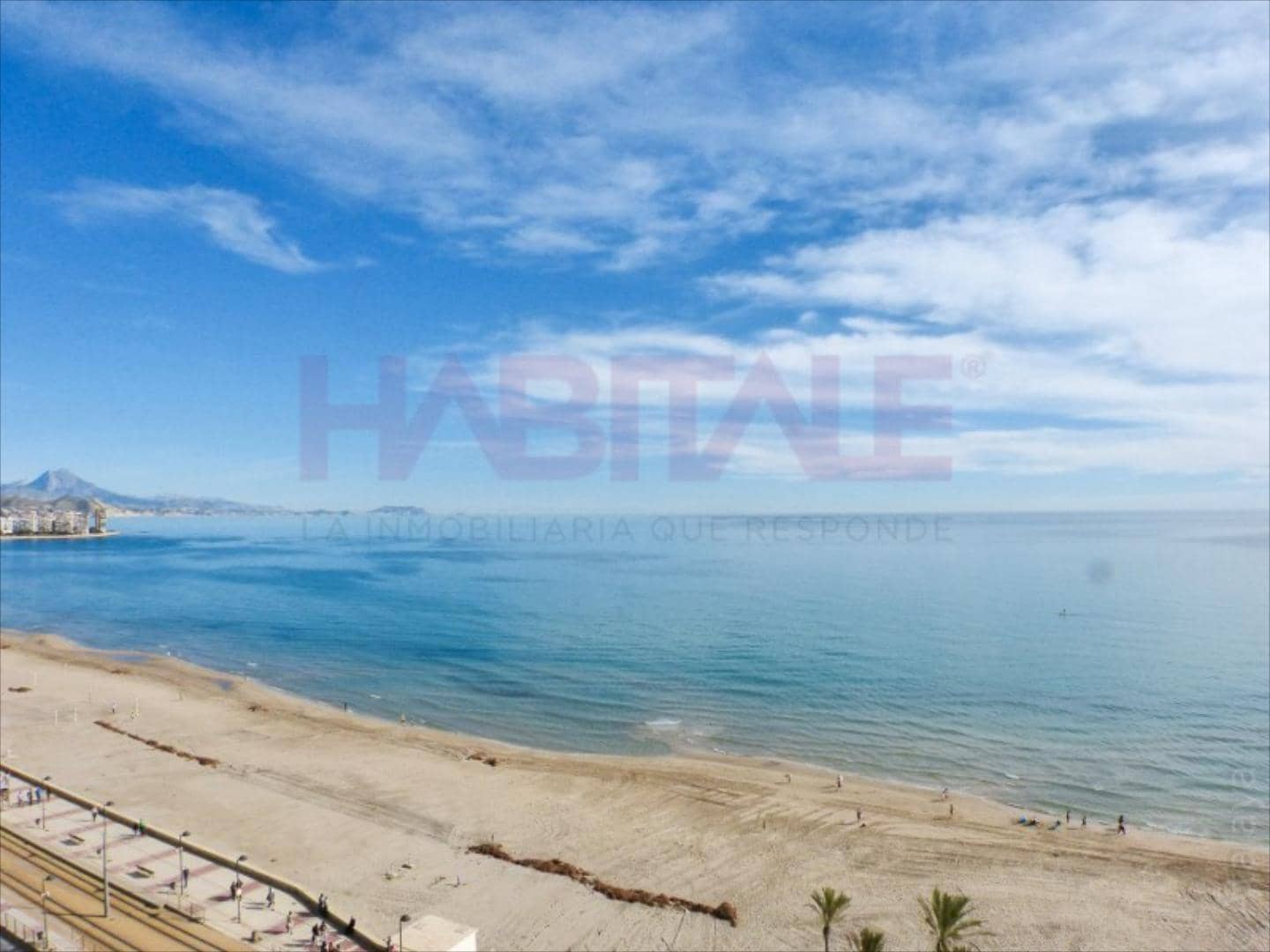 Appartement de 2 chambres à louer à Playa de Muchavista avec piscine - 1 100 € (Ref: 8647012)