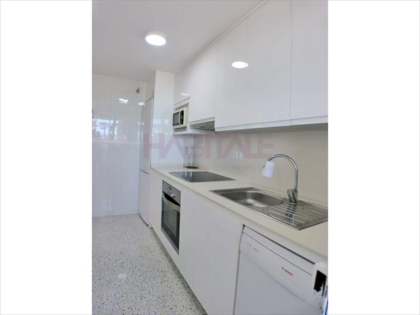 Appartement de 2 chambres à louer à Playa de Muchavista avec piscine - 1 100 € (Ref: 8647012)