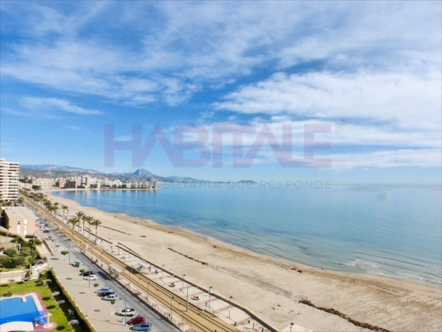 Appartement de 2 chambres à louer à Playa de Muchavista avec piscine - 1 100 € (Ref: 8647012)