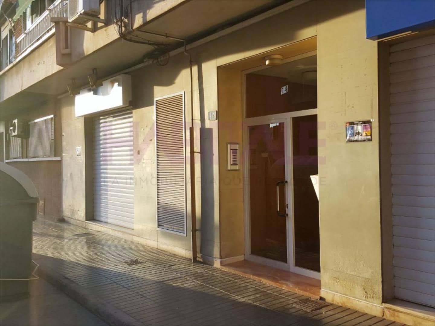 Gewerbe zu verkaufen in Torrent - 700.000 € (Ref: 8735893)