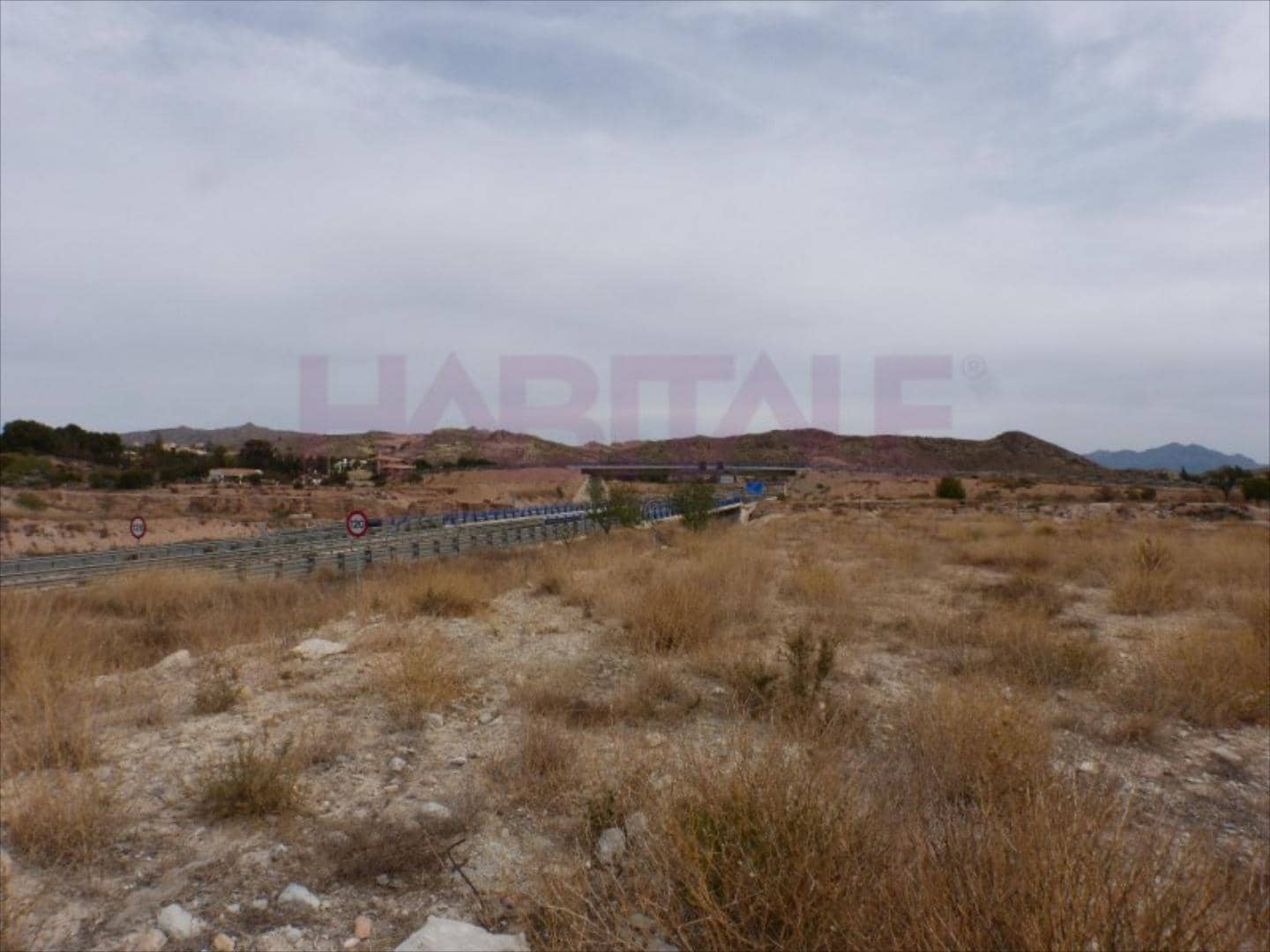 Teren niezagospodarowany na sprzedaż w Moralet - 460 000 € (Ref: 8735896)