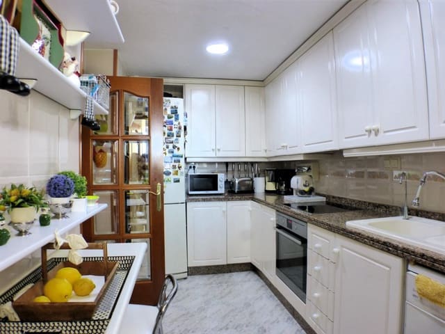 5 slaapkamer Appartement te koop in Cabo de las Huertas, Alicante stad met zwembad - € 875.000 (Ref: 9153392)