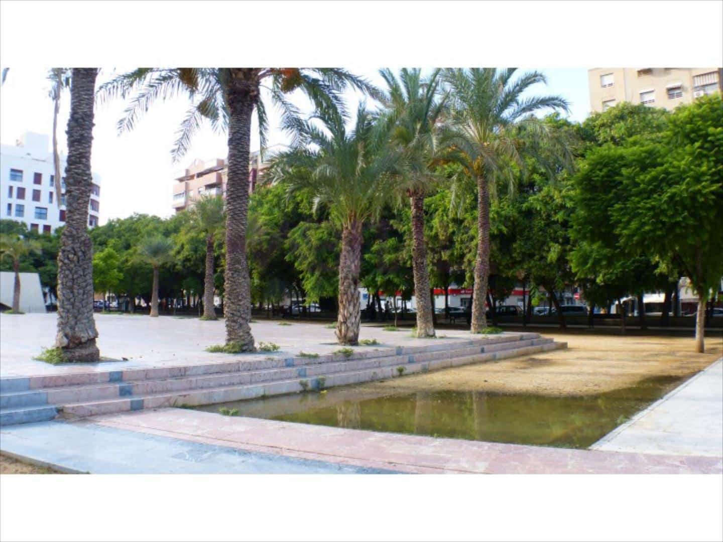 Biuro na sprzedaż w Miasto Alicante / Alacant - 150 000 € (Ref: 9201718)