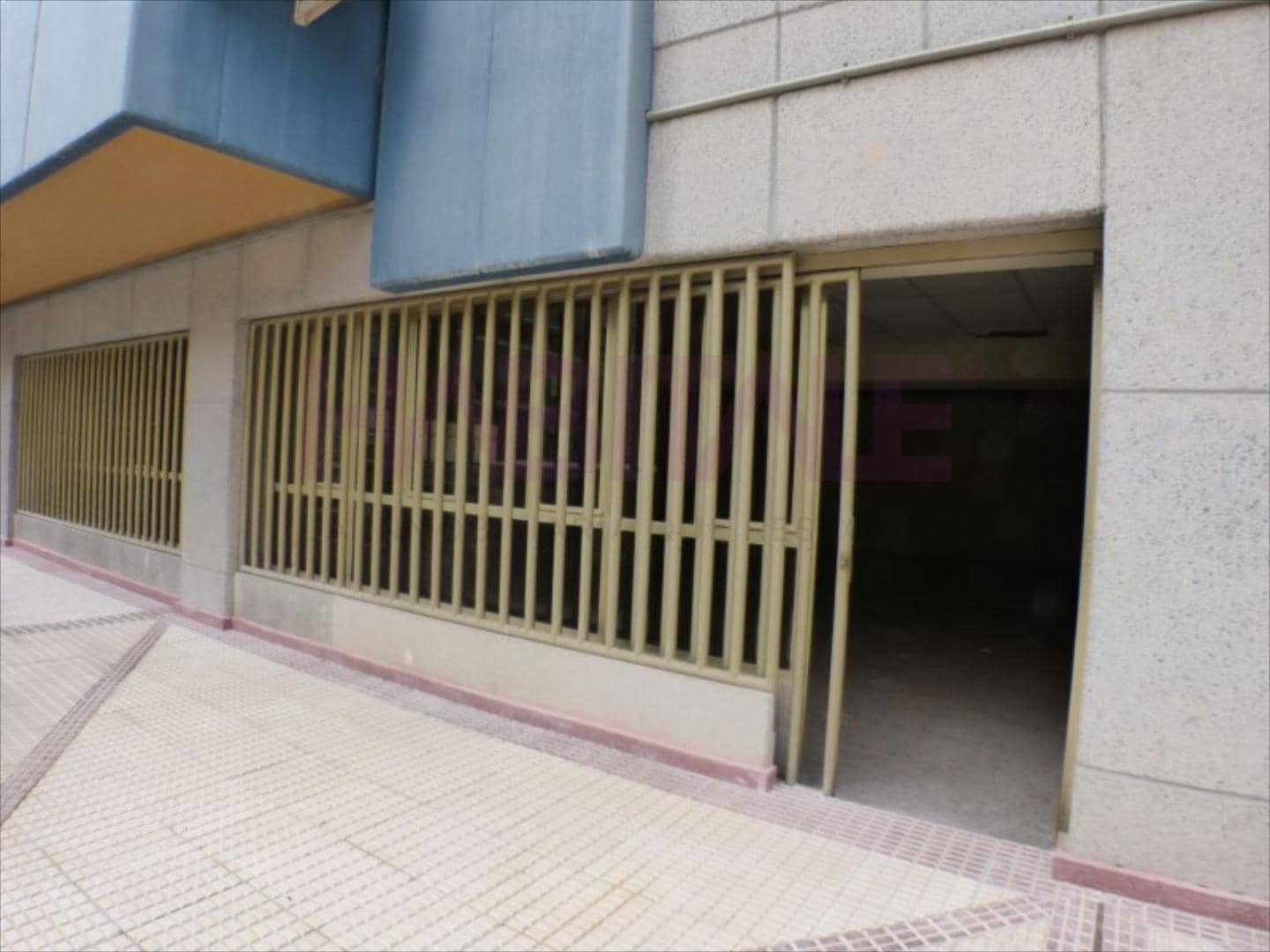 Biuro na sprzedaż w Miasto Alicante / Alacant - 150 000 € (Ref: 9201718)