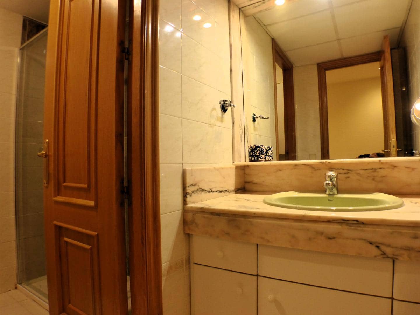 3 sovrum Lägenhet att hyra i Alicante stad - 1 500 € (Ref: 9353166)