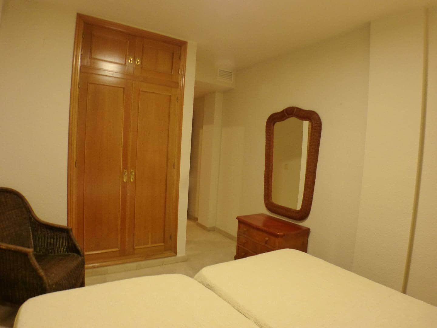 3 sovrum Lägenhet att hyra i Alicante stad - 1 500 € (Ref: 9353166)