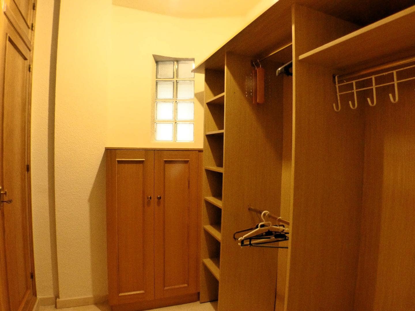 3 sovrum Lägenhet att hyra i Alicante stad - 1 500 € (Ref: 9353166)