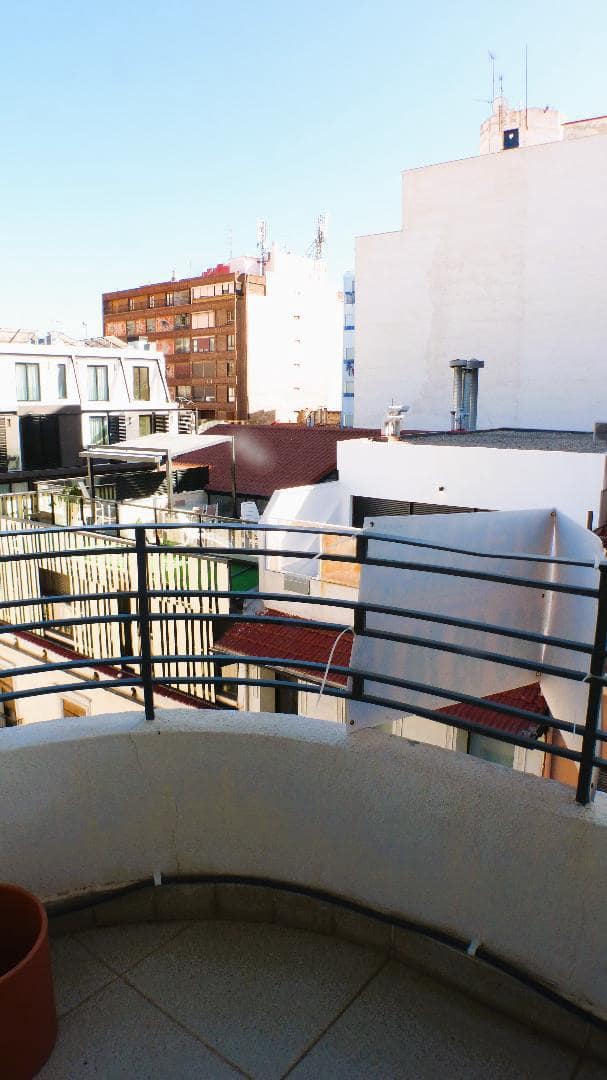 3 Zimmer Apartment zu verkaufen in Alicante / Alacant Stadt - 415.000 € (Ref: 9360811)
