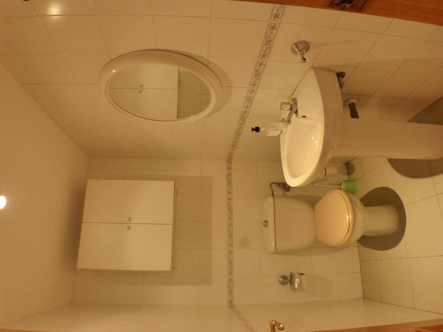 Toimisto vuokrattavana paikassa Alicante kaupunki - 750 € (Ref: 9419955)