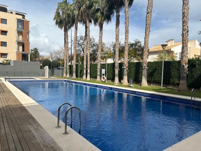 2 slaapkamer Penthouse te koop in Playa de Muchavista, El Campello met zwembad - € 360.000 (Ref: 9670211)