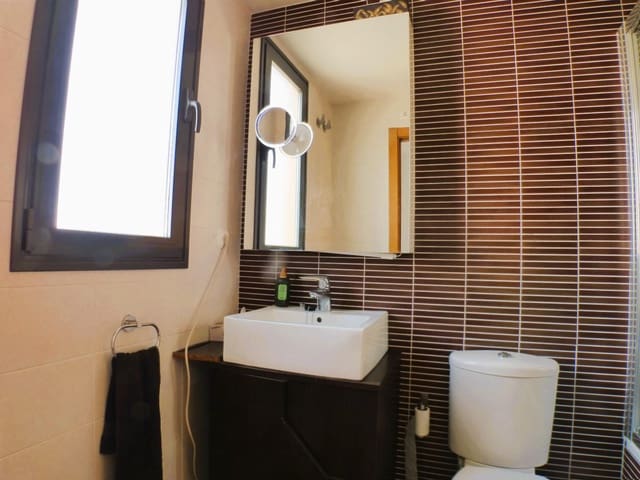 2 slaapkamer Penthouse te koop in Playa de Muchavista, El Campello met zwembad - € 360.000 (Ref: 9670211)