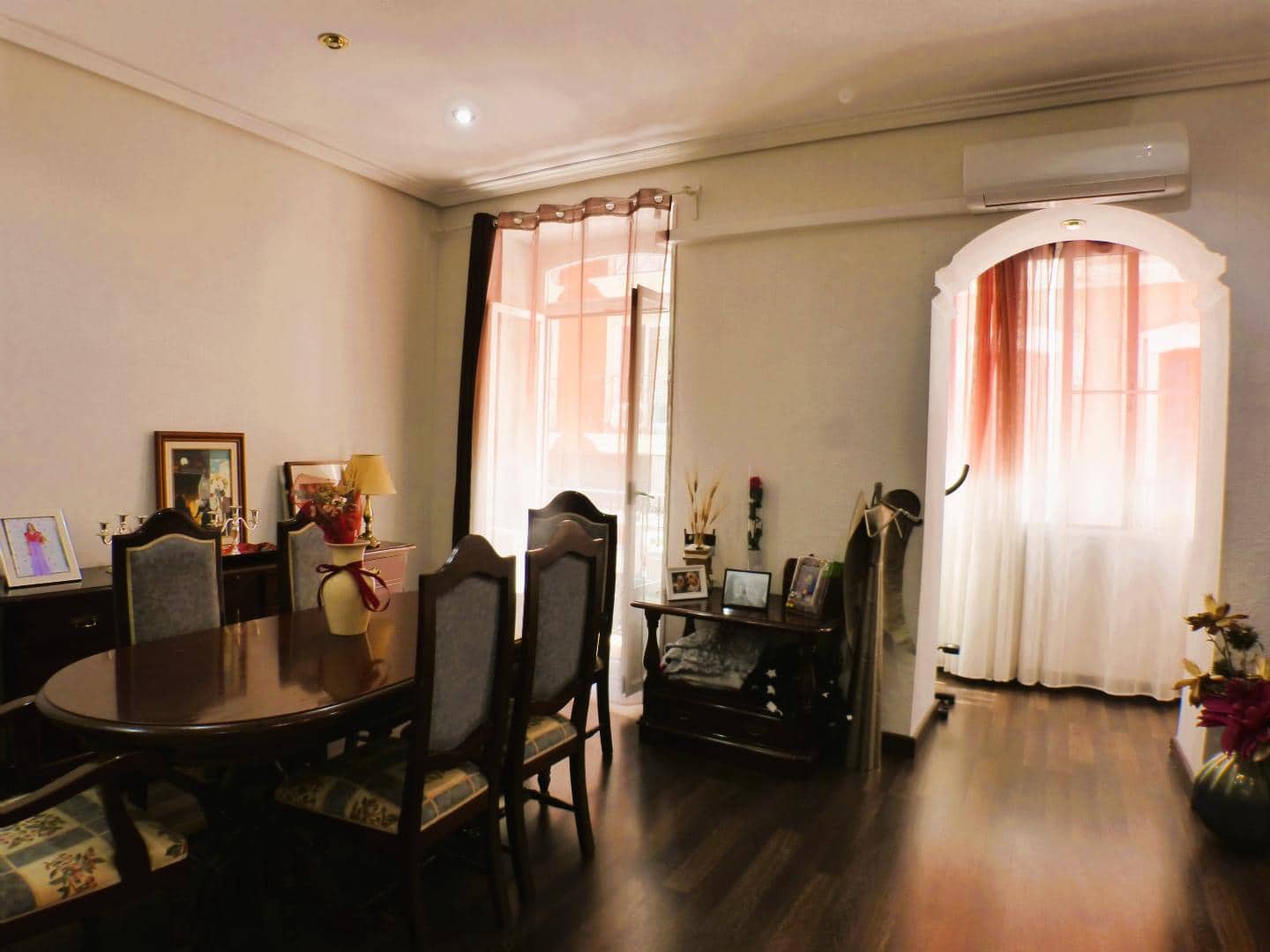 2 bedroom Flat for sale in Alicante / Alacant city - € 350,000 (Ref: 9833415)